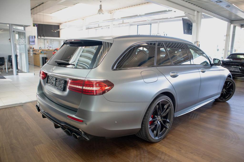 Mercedes-Benz E 53 AMG