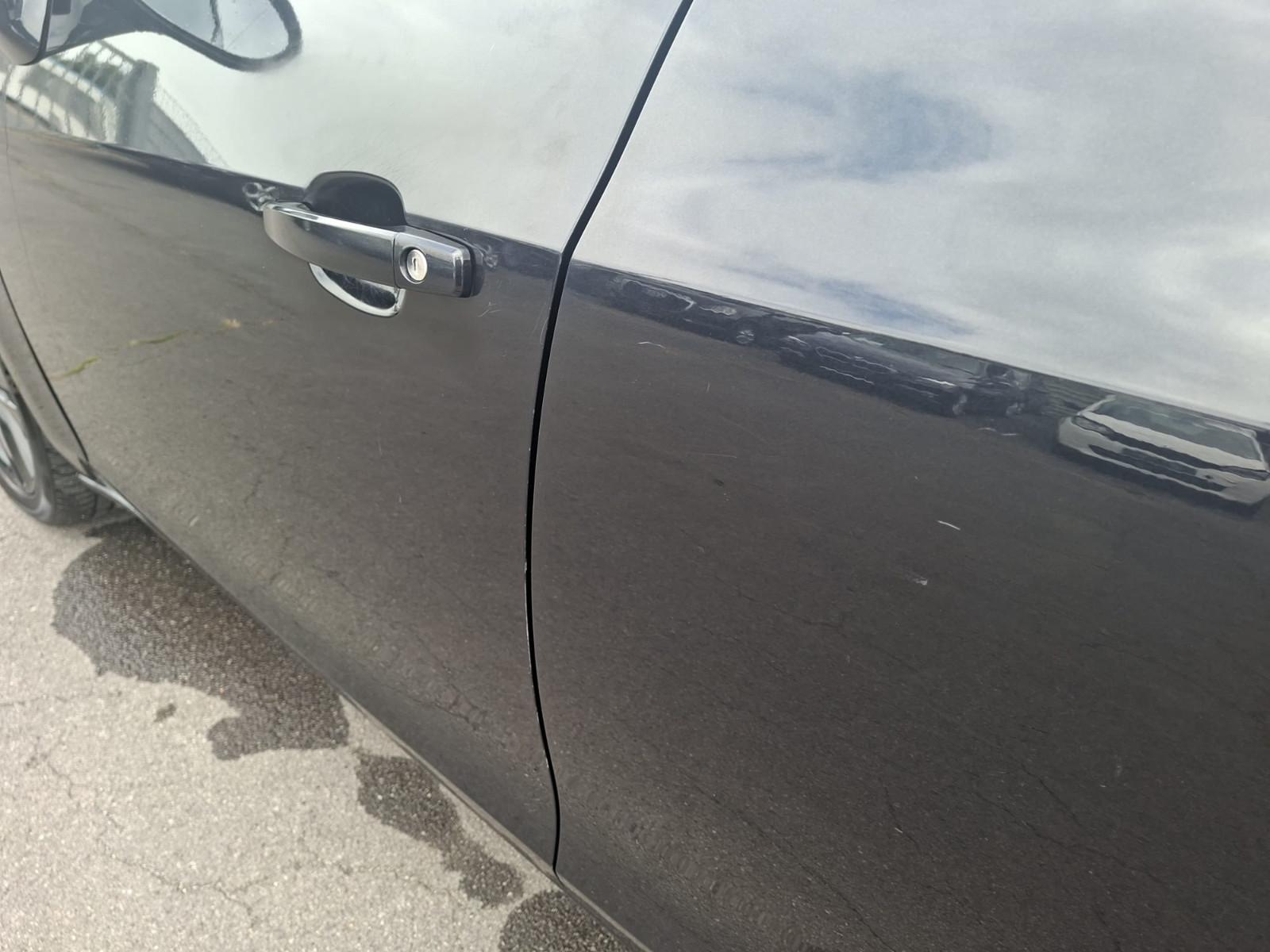 Opel Zafira 2015 — photo 15