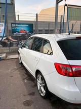 Seat Ibiza Baujahr 2011 Oktober TÜV Neu - Seat Ibiza mit Benzin-Antrieb: Kombi, Automatik