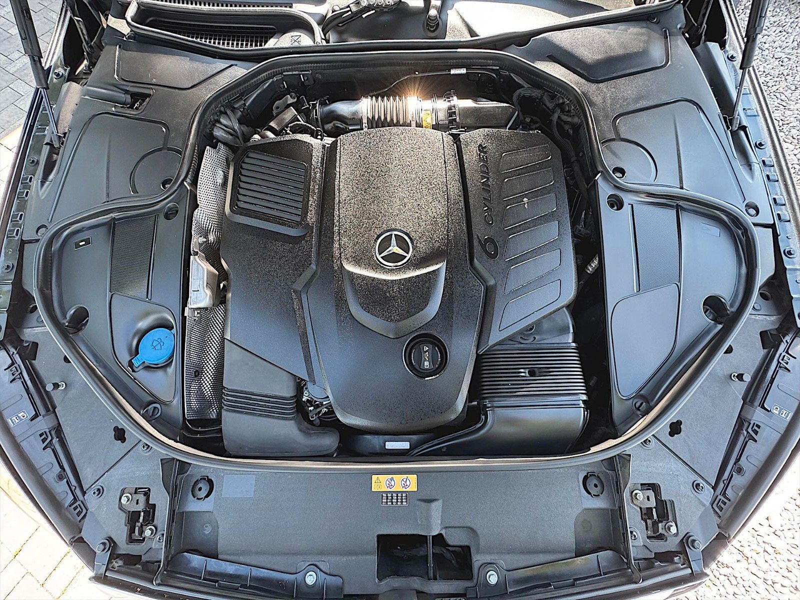 Fahrzeugabbildung Mercedes-Benz S 400d L AMG *Multibeam*Pano*ACC*DAB*Burmester*