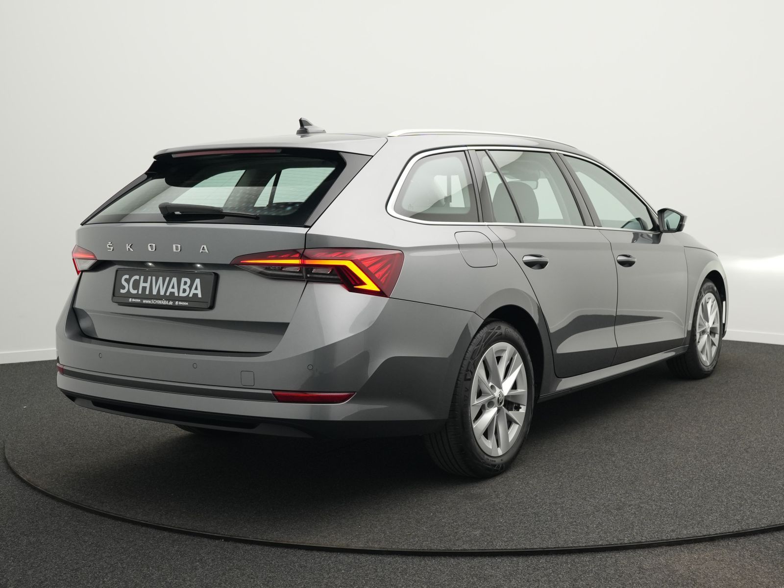 Skoda Octavia Combi Style 2.0 TDI DSG *LED*NAVI*LANE* imagem 3
