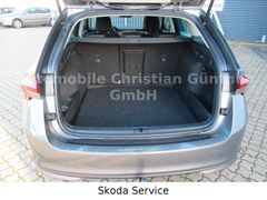 SKODA OCTAVIA COMBI SELECTION 1.5 TSI mHEV 110 kW DSG SKODA OCTAVIA COMBI SELECTION 1.5 TSI mHEV 110 kW DSG