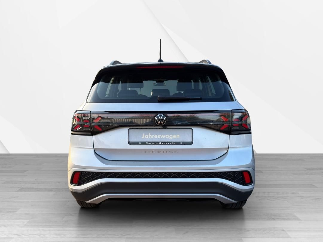 Fahrzeugabbildung Volkswagen T-Cross R-Line 1.5 TSI,DSG,RF-Kamera,SH,Navi,LED