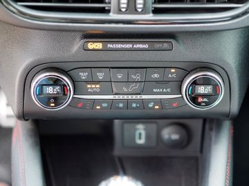 Bild 15 Ford Focus ST Line 155PS LED Kamera el. Heckklappe