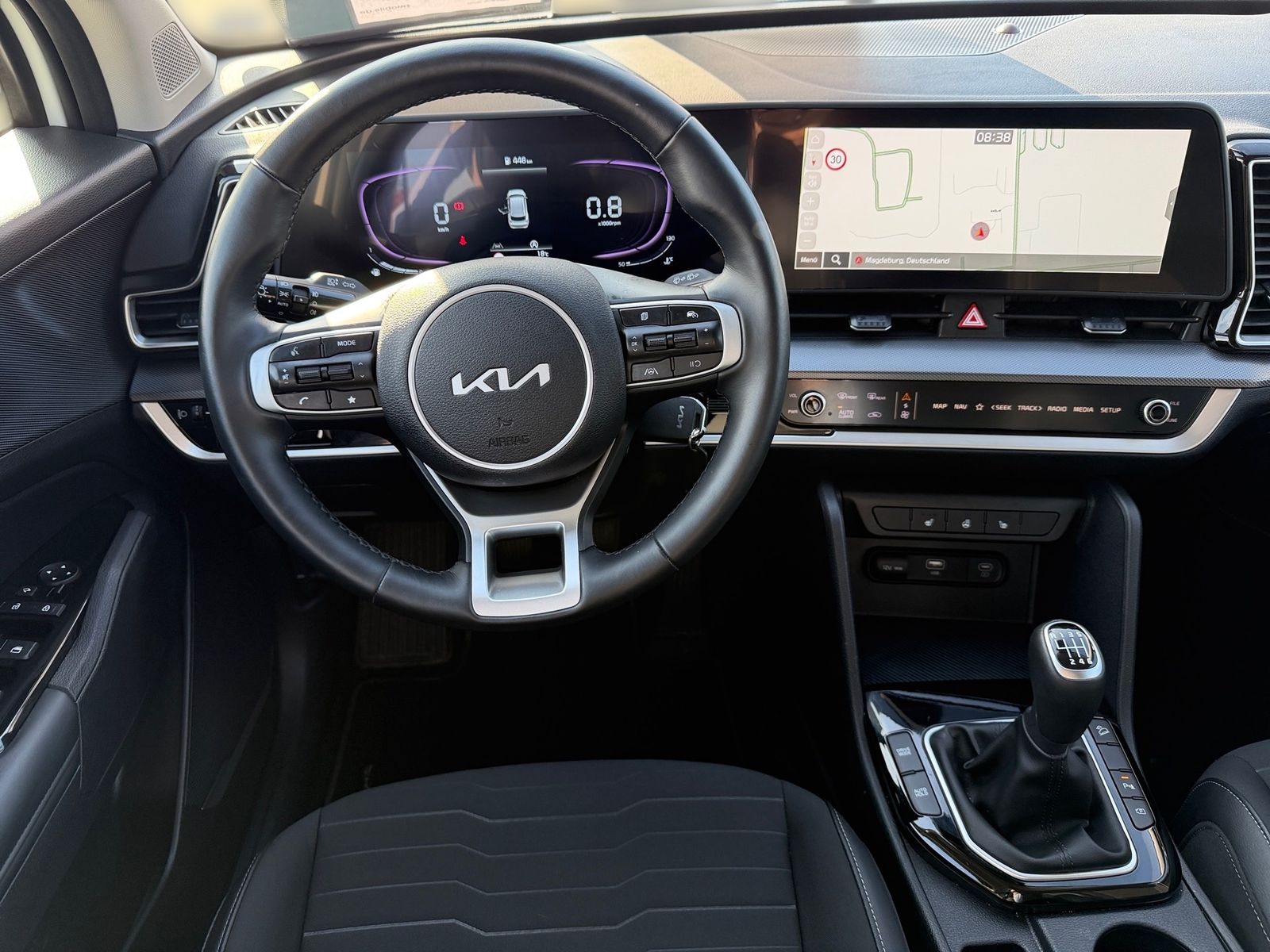 Fahrzeugabbildung Kia SPORTAGE 1.6T 2WD VISION KOM
