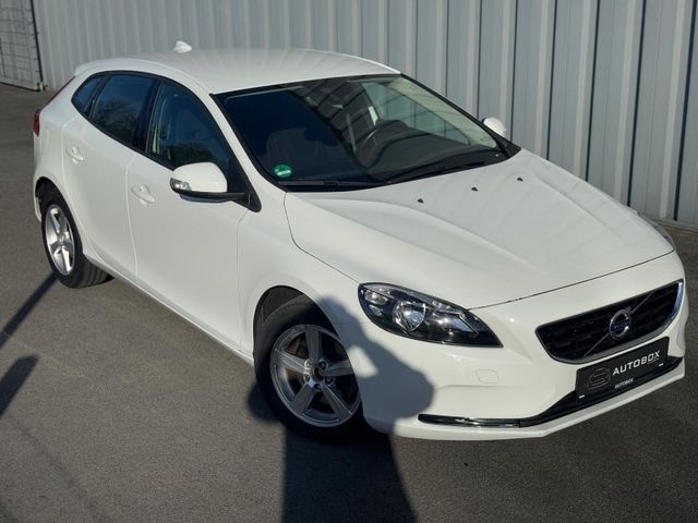 Volvo V40 2.0 D2 You!*NAVI