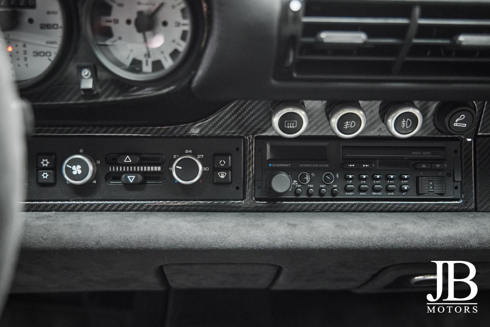 Porsche 993 Carrera RS Optik Neuaufbau Recaro Carbon