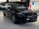 Mercedes-Benz A 180/BlueEfficiency/SHZ/KeylessGo/Lichtpaket - Mercedes-Benz A 180: Kombi