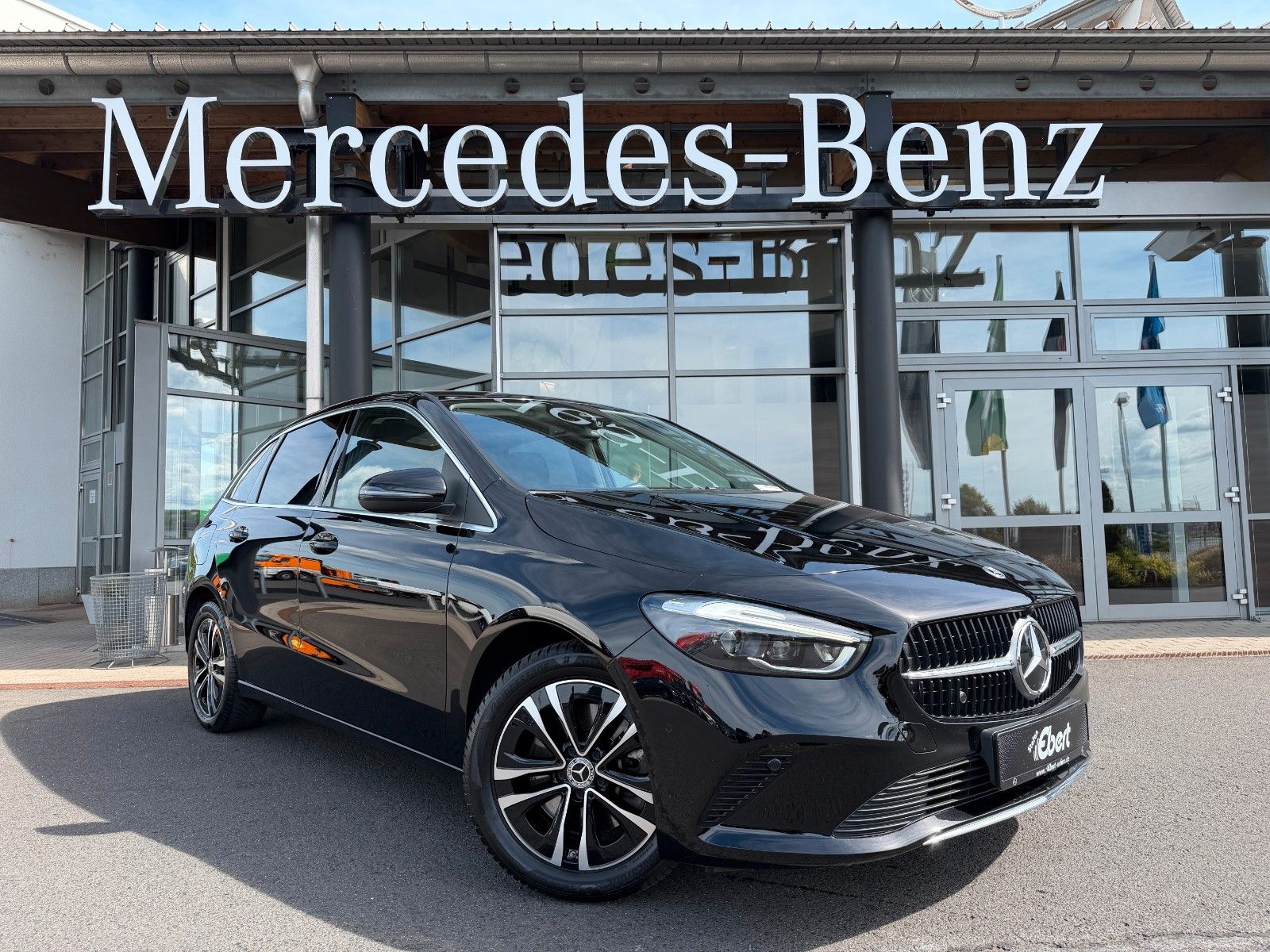 Fahrzeugabbildung Mercedes-Benz B 250 e Progressive MBEAM+R-Kamera+Carplay+MBUX