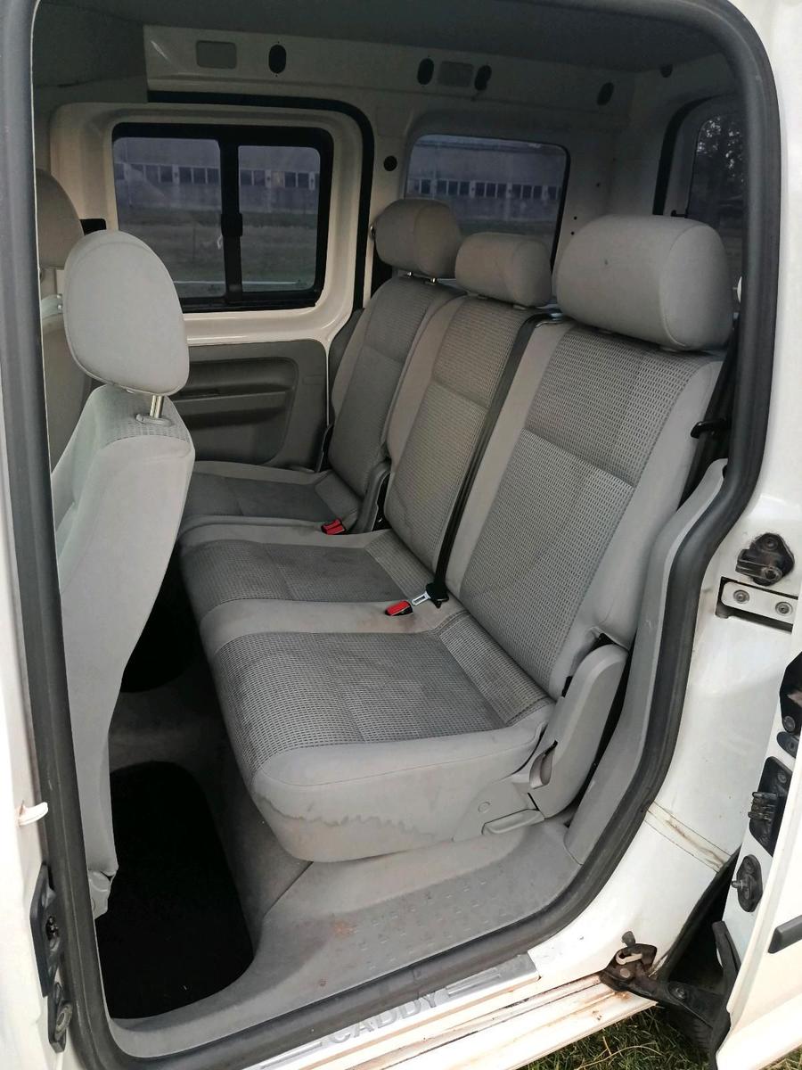 Volkswagen Caddy 2006 — interior