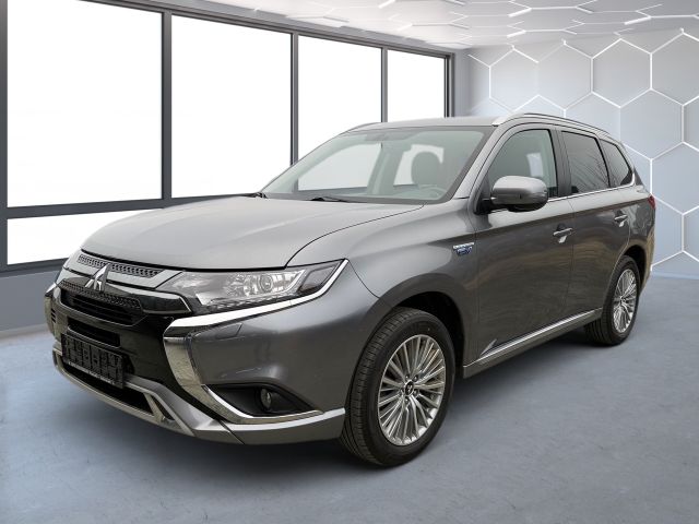 Mitsubishi Outlander 2.4 PLUG-IN HYBRID 4WD Spirit