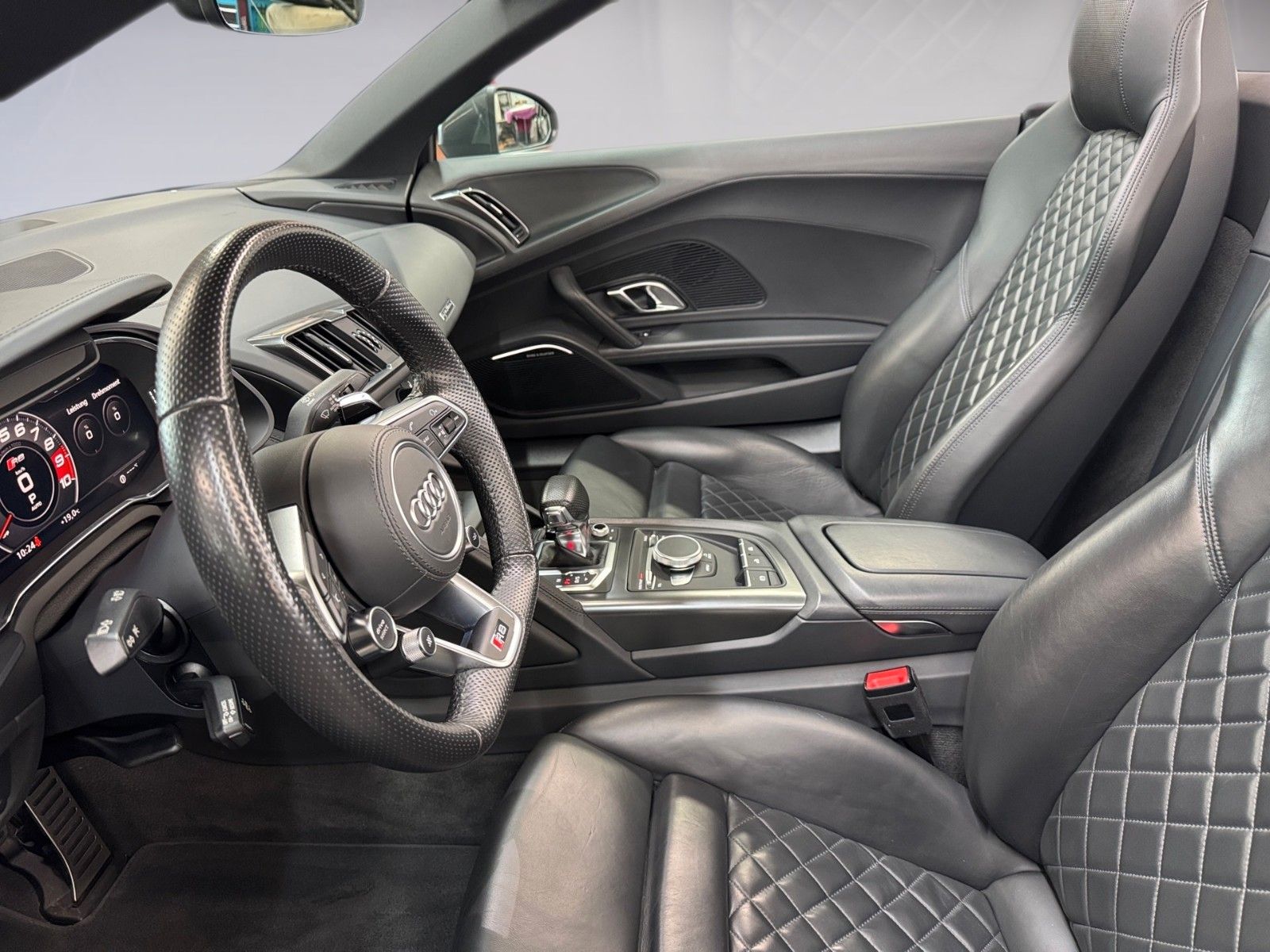 Fahrzeugabbildung Audi R8 Spyder 5.2 FSI quattro performance*B&O*KAMERA