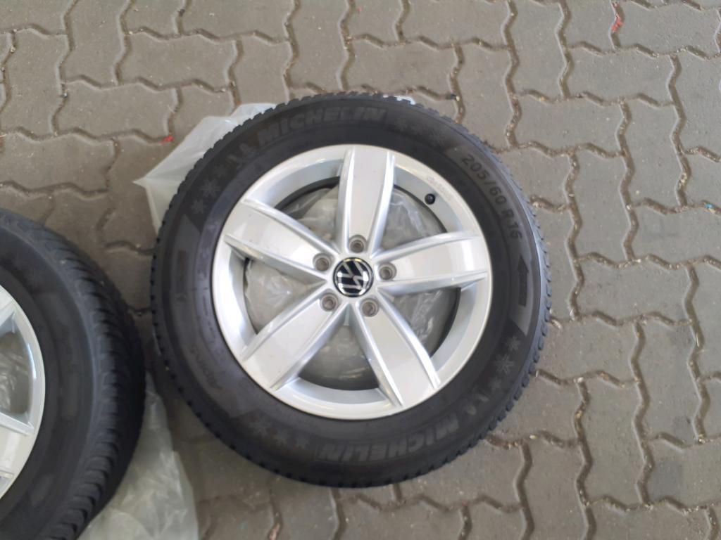 Volkswagen T-Roc Style 1.5 TSI AHK*Tempo*PDC*RFK*SH*Klima