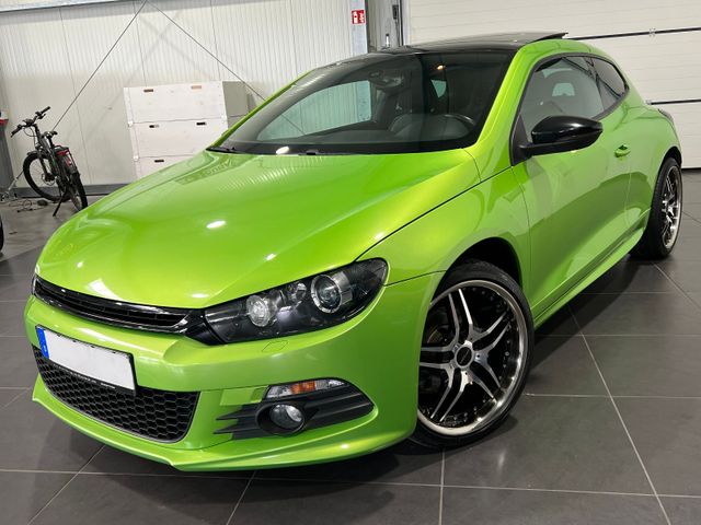 Volkswagen Scirocco 2.0 TSI **Xenon*Navi*Panorama*SHZ*PDC**