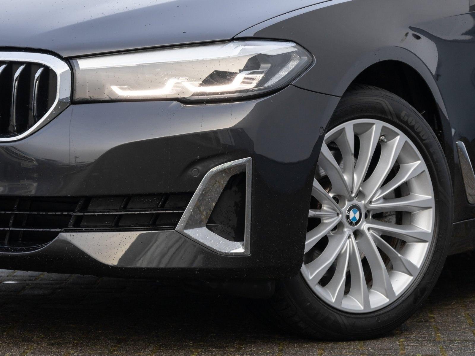 BMW 520d A Luxury Line
