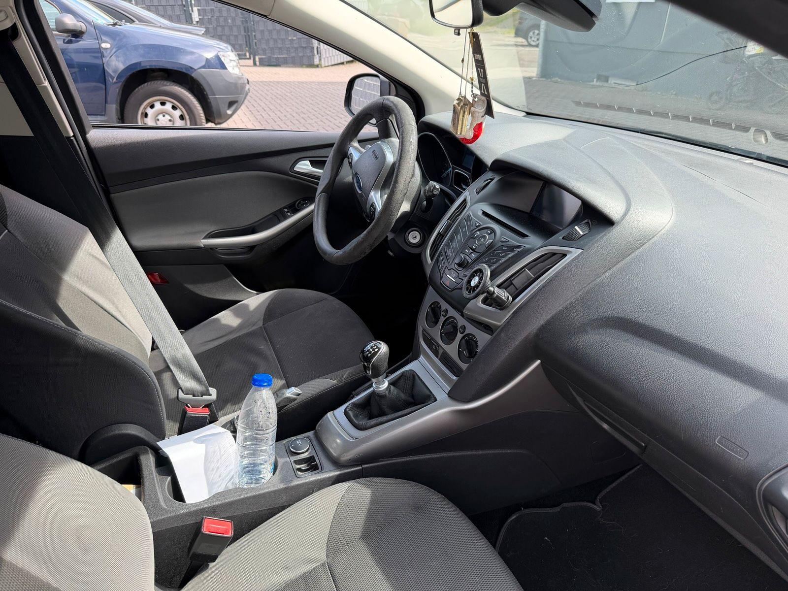 Ford Focus 2014 — engine 163 HP (120kW)