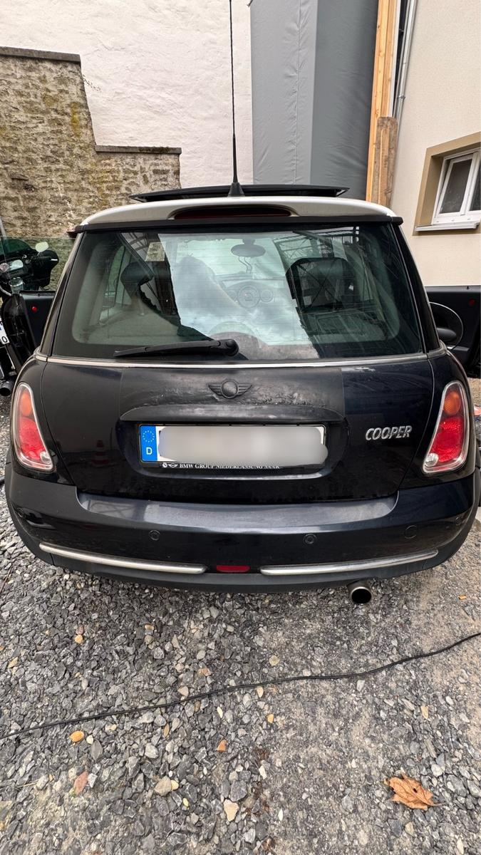 MINI Cooper - TÜV 02/28 - SHZ - Leder - Schiebedach