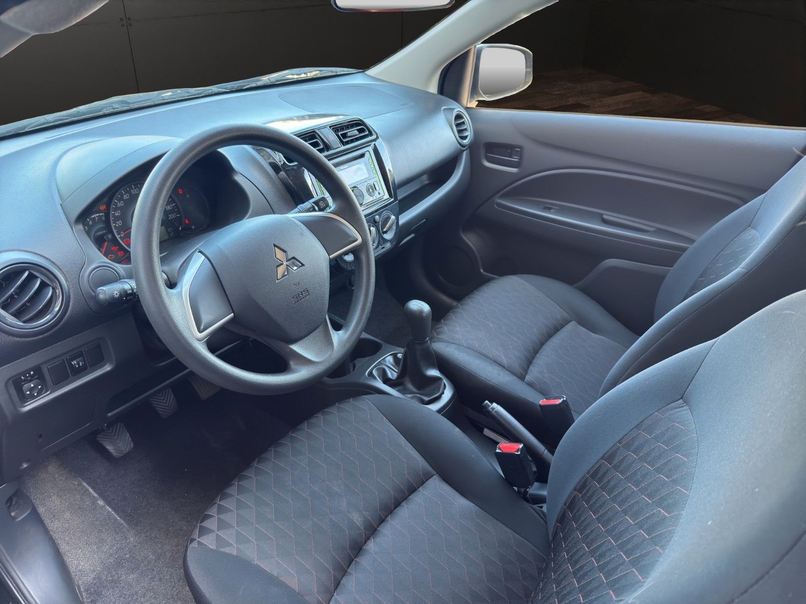 Fahrzeugabbildung Mitsubishi Space Star Spirit *1-Hand*Bluetooth*Allwetter*