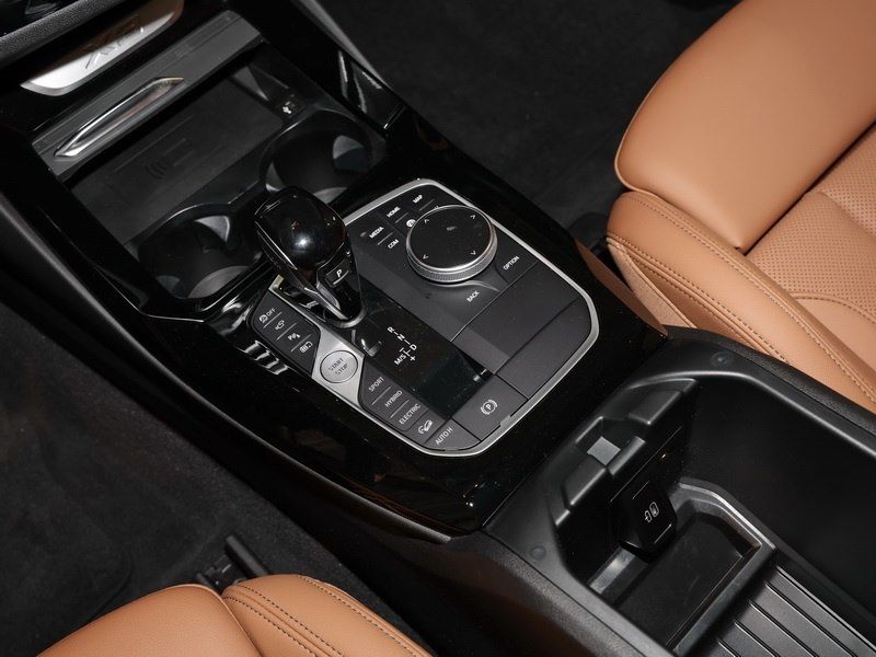 BMW X3 xDrive30e 20" Zoll HUD 360° Laser DrivAss Kom foto 7