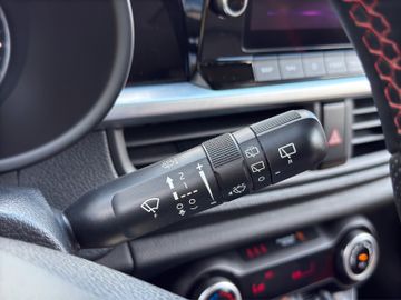 Kia Picanto 1.0T GT Line Leder Kamera 8" Navi Klima