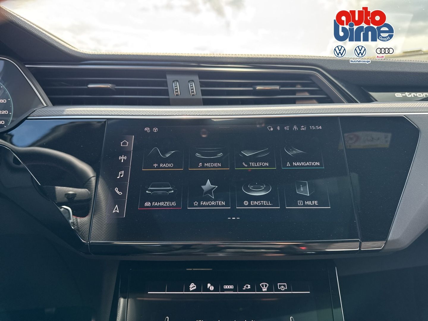 Q8 e-tron 55 quattro S line HUD Luftfederung AD 