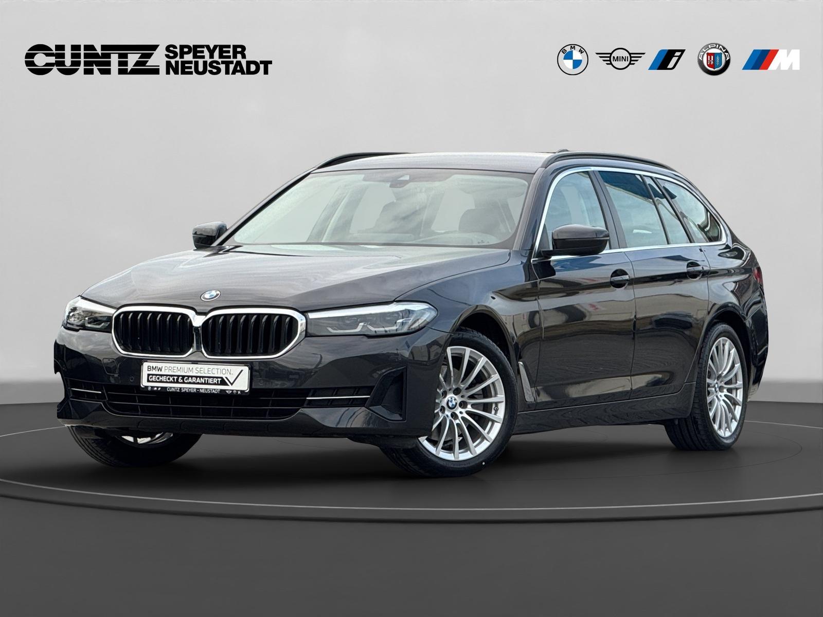 BMW 520d Touring Head-Up Driving+ParkingAssistant Li
