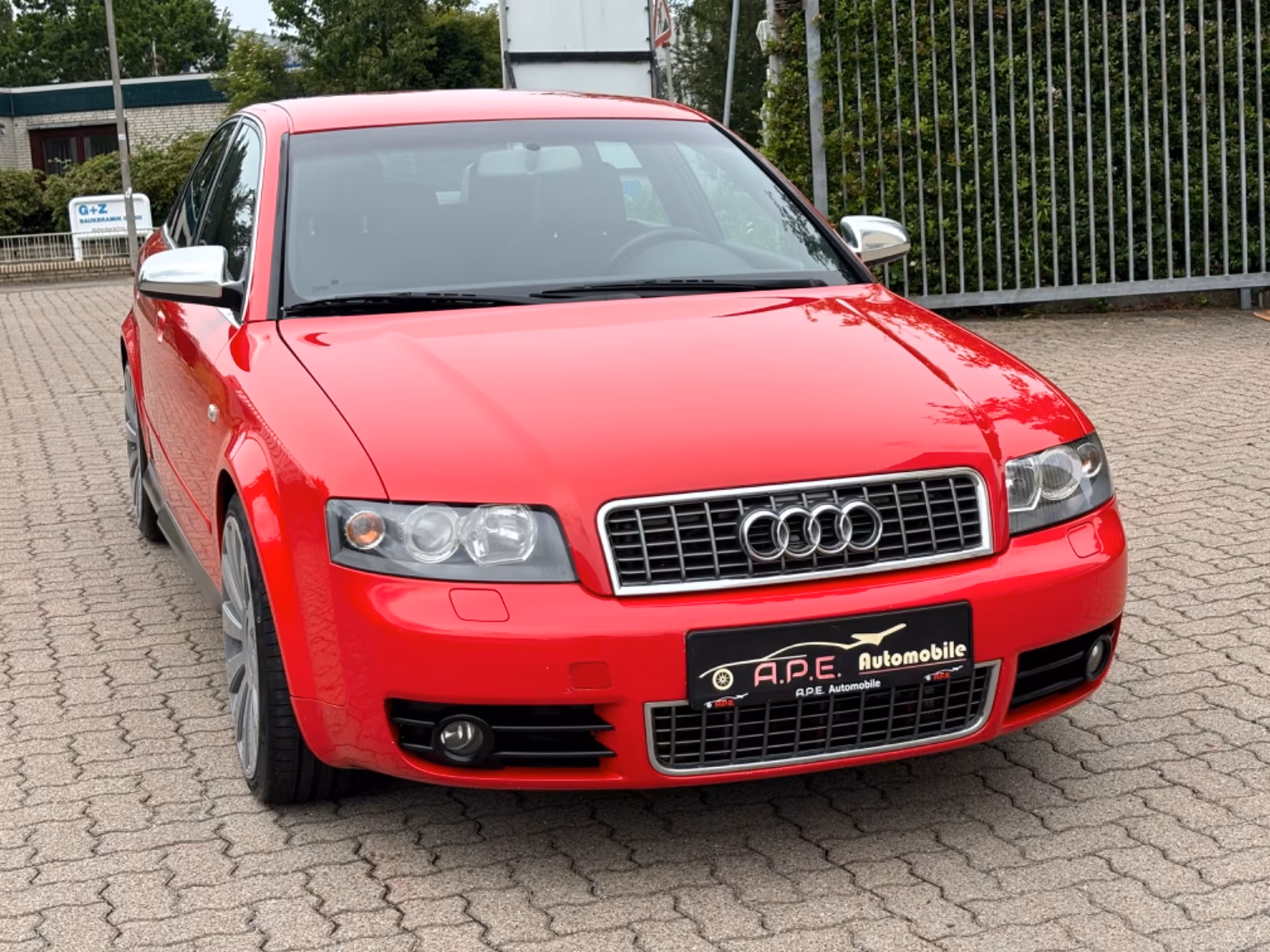 Audi S4 4.2 quattro Limousine Schalter TÜV NEU