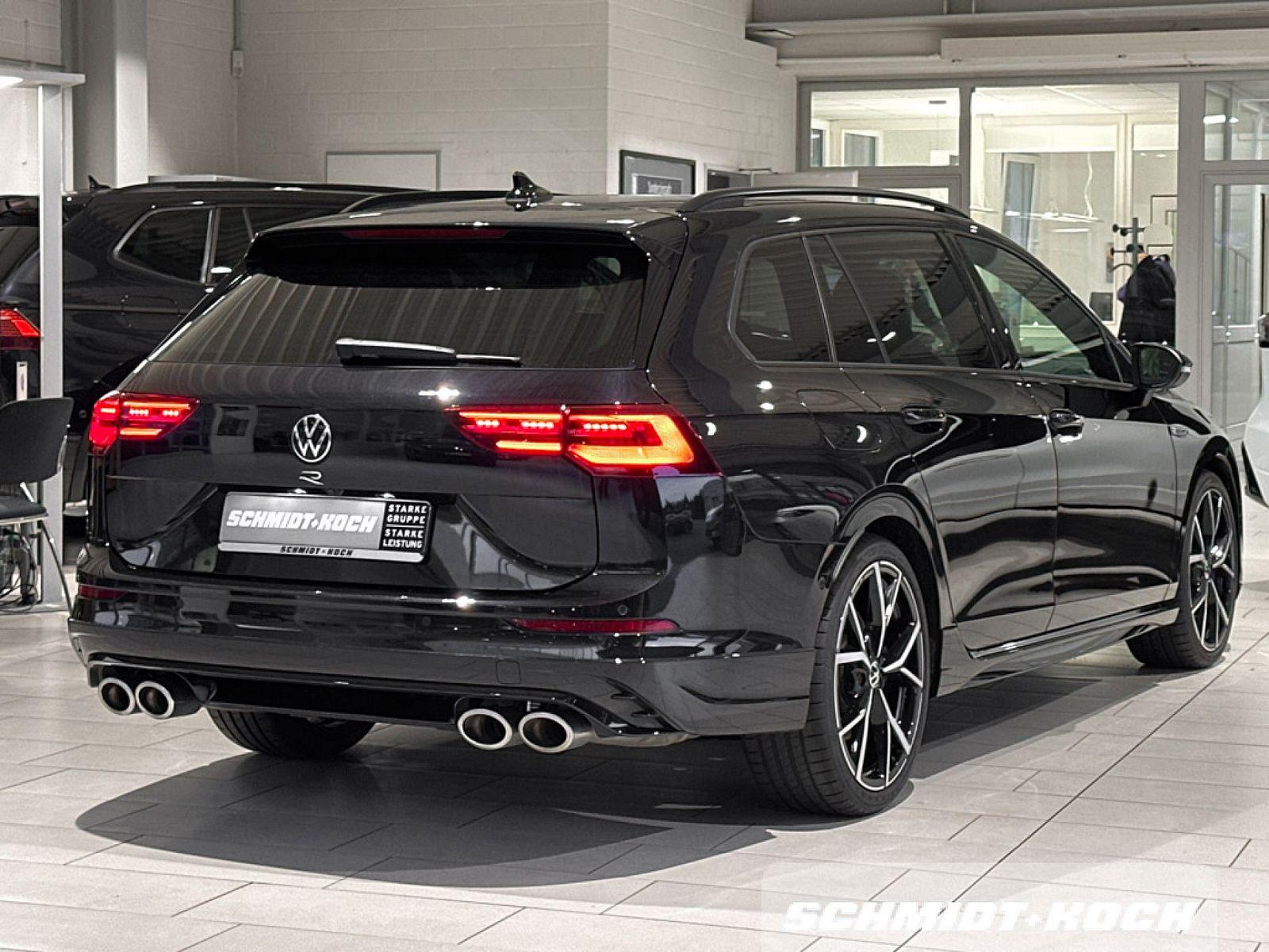 Volkswagen Golf VIII Variant 2.0 TSI R 4M eSD + HARMAN