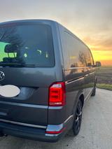 Volkswagen VW T6 Multivan DSG Highline  - Volkswagen T6 Multivan in Köln