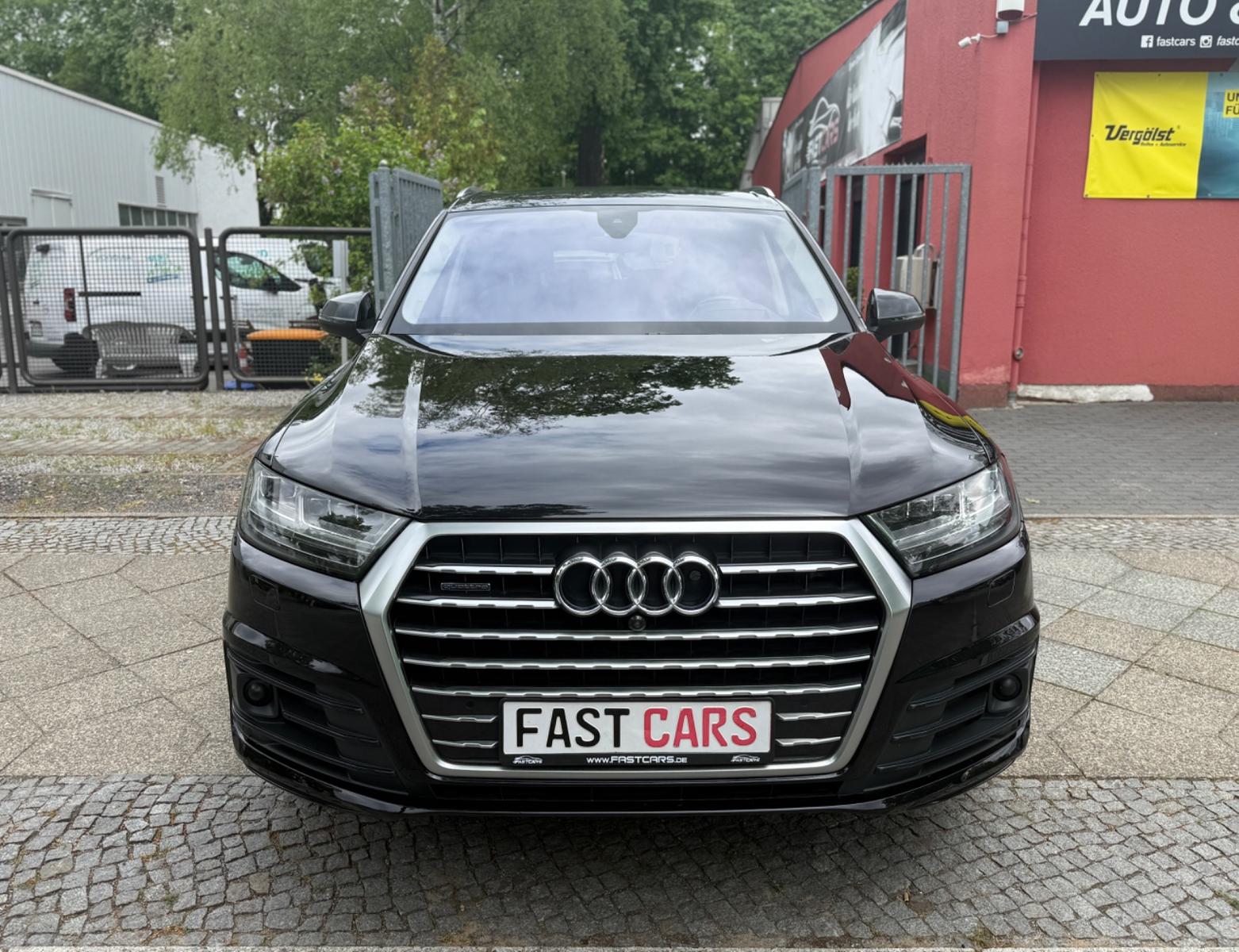 Audi Q7 3.0 TDI Quattro S Line 7 Si ACC AHK HUD Voll!