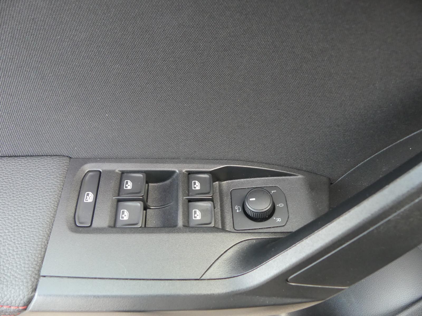 SEAT Arona FR DSG Kamera*Navi*ACC*SHZ*ab 199€, миниатюра 23