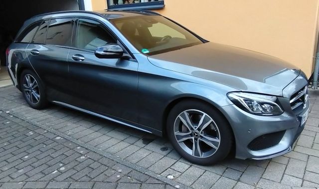 MERCEDES-BENZ Mercedes Benz AMG Line C180T 9G-TRONIC