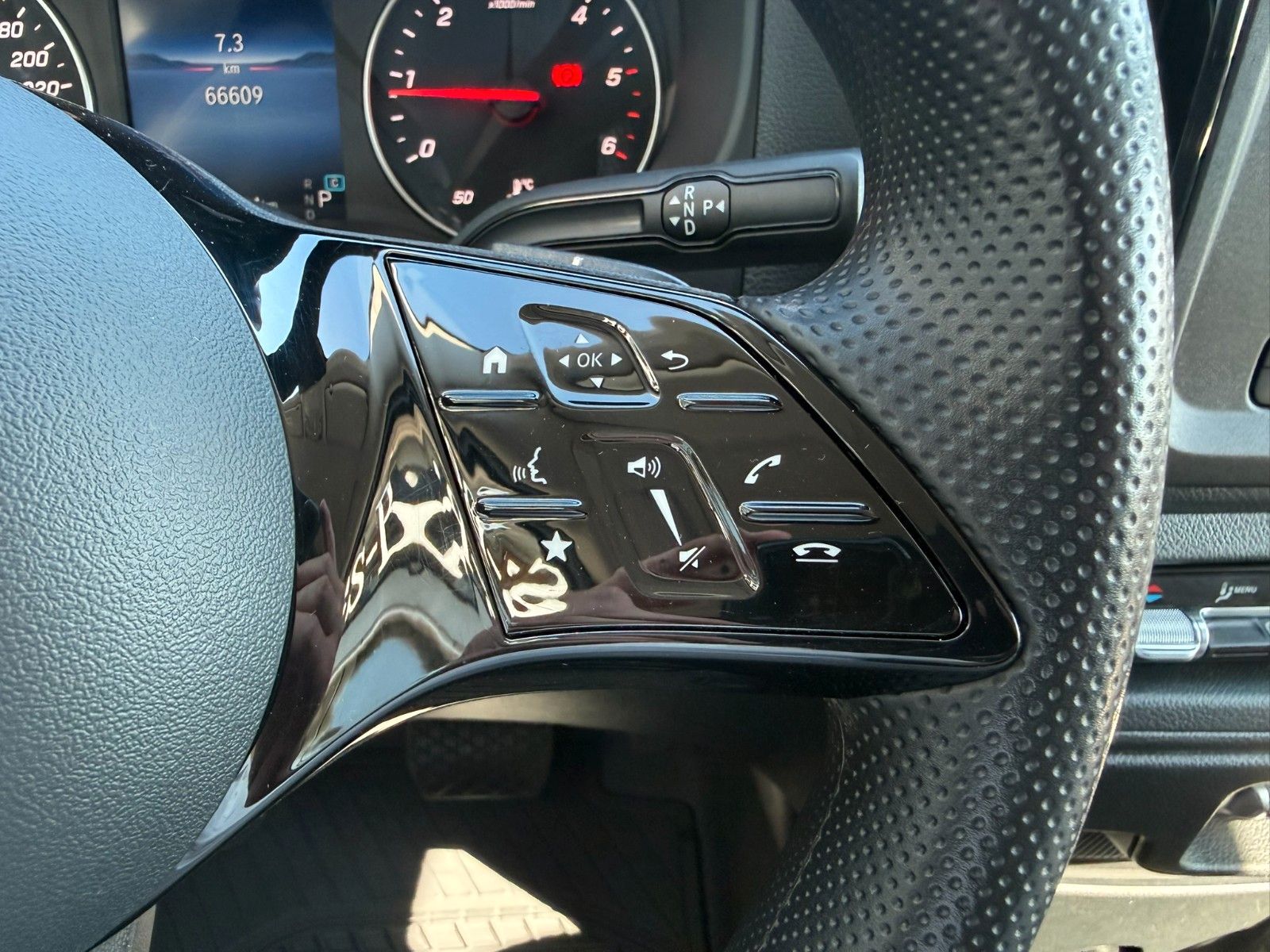 Fahrzeugabbildung Mercedes-Benz Vito 116 CDI Extral Klima Kamera SHZ