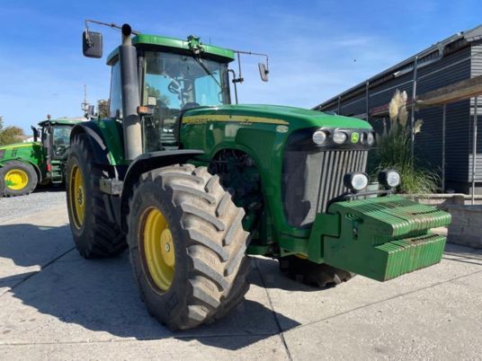 John Deere 8520 PowrShift