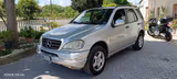 Mercedes-Benz Mercedes ML 320 Sport auto - Mercedes-Benz Geländewagen aus dem Jahr 2000