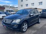 Mercedes-Benz ML 300CDI BlueEfficiency 4Matic*Gepflegt*AHK*ALU - graue Mercedes-Benz ML-Klasse