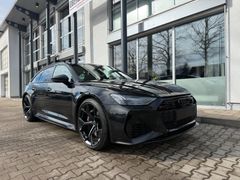 AUDI RS6 Avant PERFORMANCE/ STANDHZG./ B&O/ 22"/ PANO AUDI RS6 Avant PERFORMANCE/ STANDHZG./ B&O/ 22"/ PANO