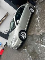 Toyota Avensis 1,8-l-VVT-i - - Toyota Avensis in Dortmund