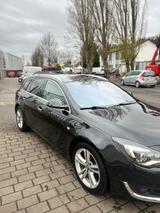 Opel Insignia A Sports Tourer Business Innovation - Opel Insignia Gebrauchtwagen in Bonn