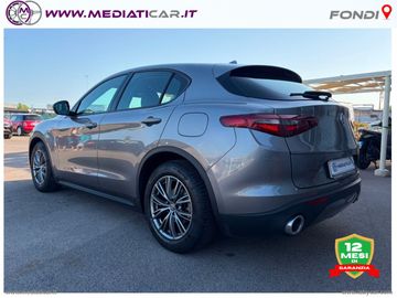Alfa-Romeo Stelvio - 4