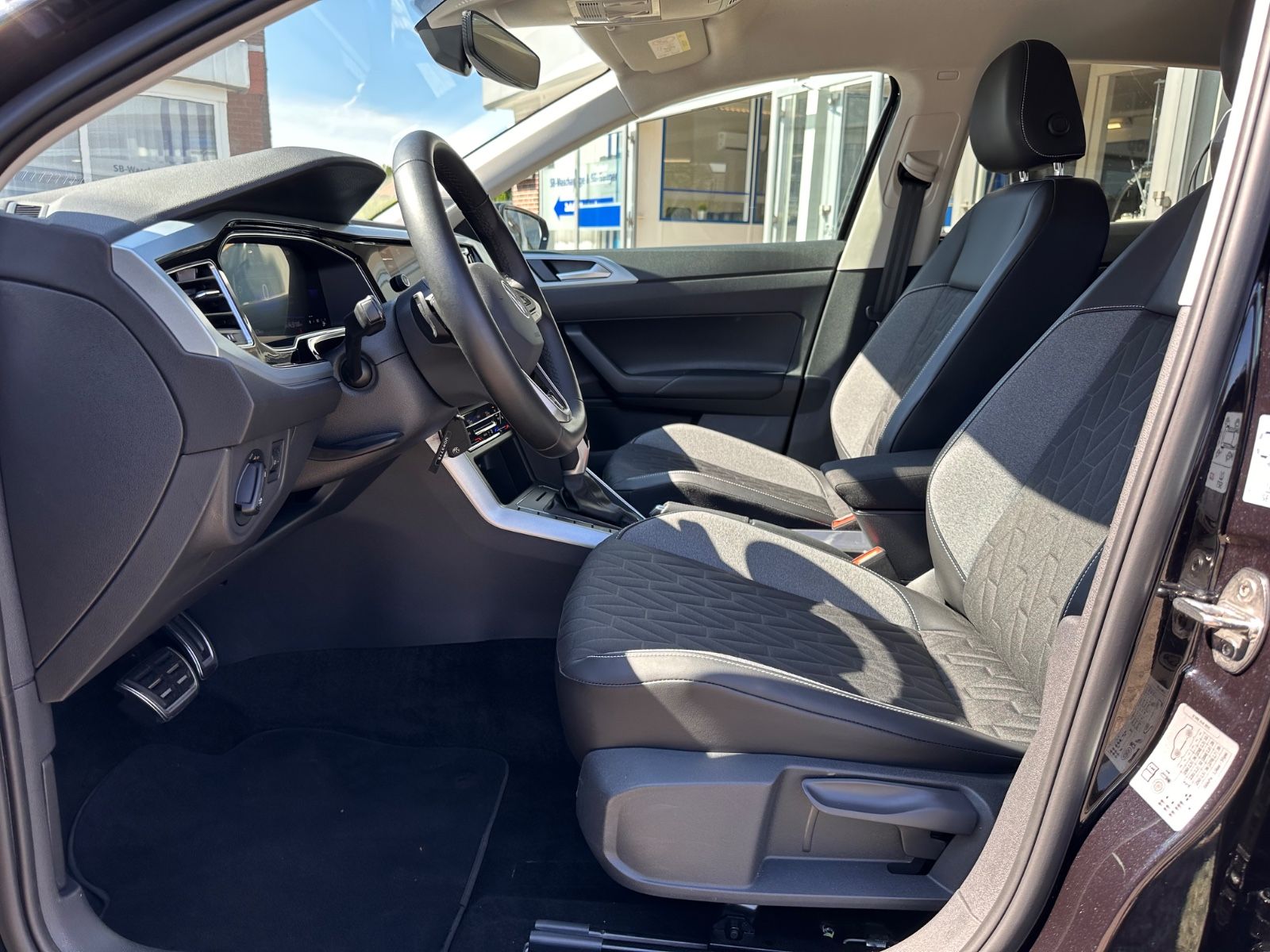 Fahrzeugabbildung Volkswagen Polo 1.0 TSI Goal DSG ACC/APP/GJR/LED/PDC