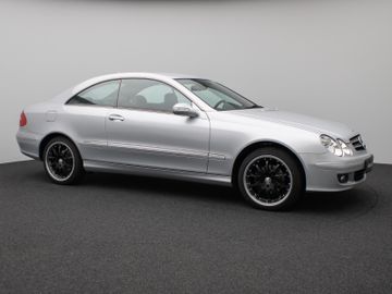 Fahrzeugabbildung Mercedes-Benz CLK 200 Coupe Kompressor Avantgarde Sitzhzg Temp