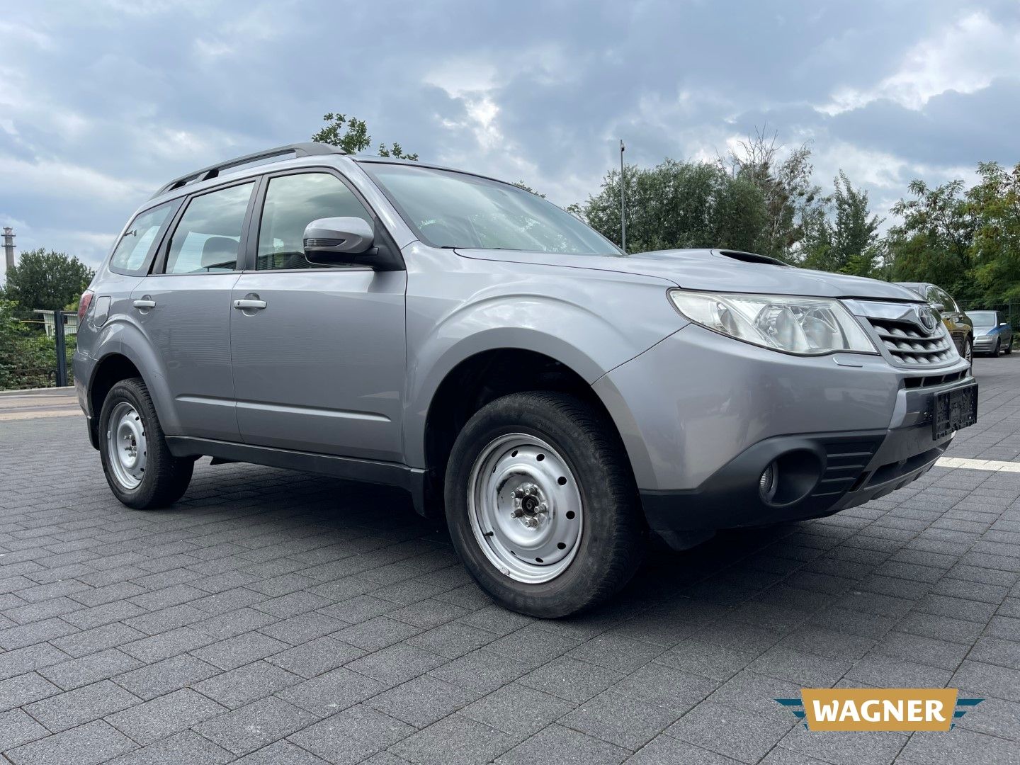 Fahrzeugabbildung Subaru Forester Active 2.0D DPF Motorschaden