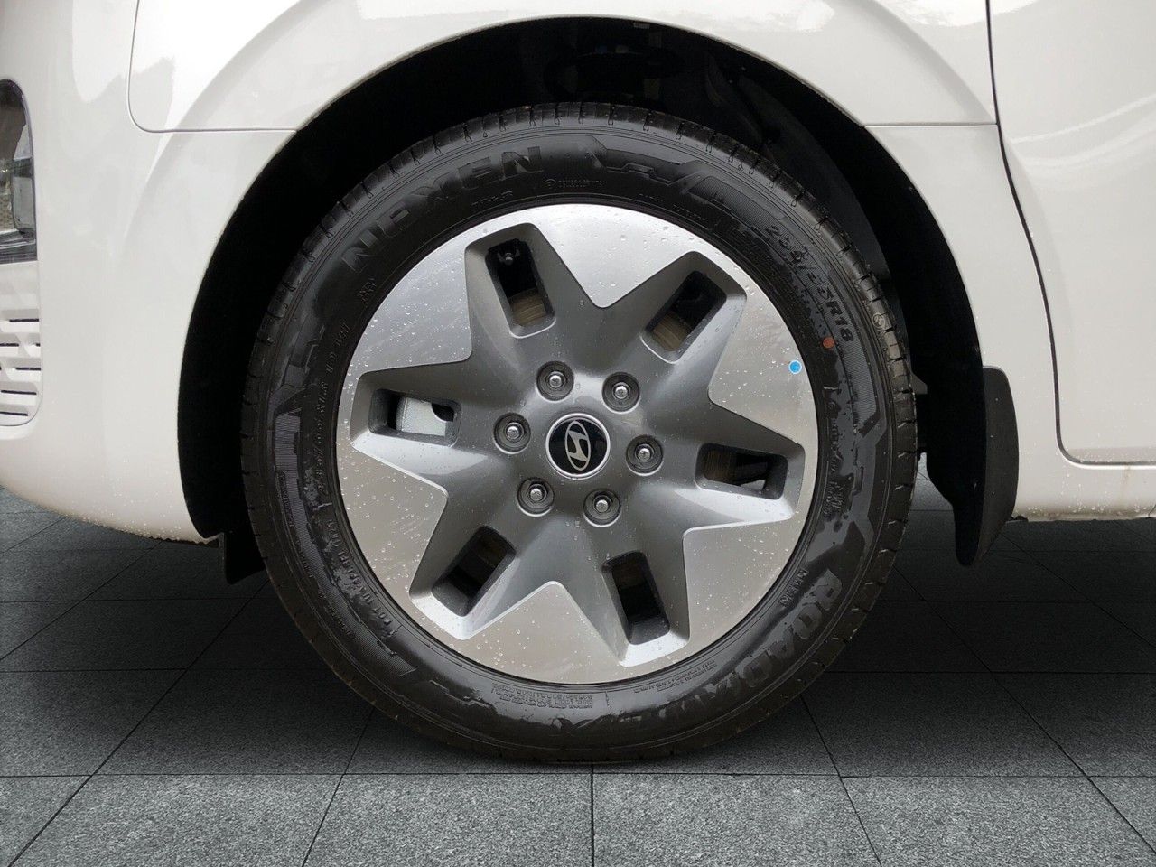 Hyundai Staria – Bild 7