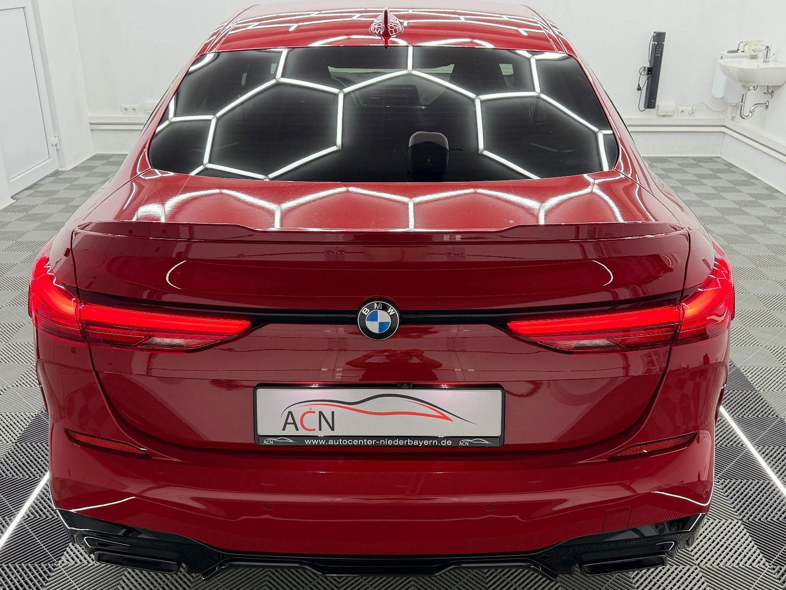 Fahrzeugabbildung BMW M235 i xDrive Edition ColorVision/H&K/HuD/DE FZG
