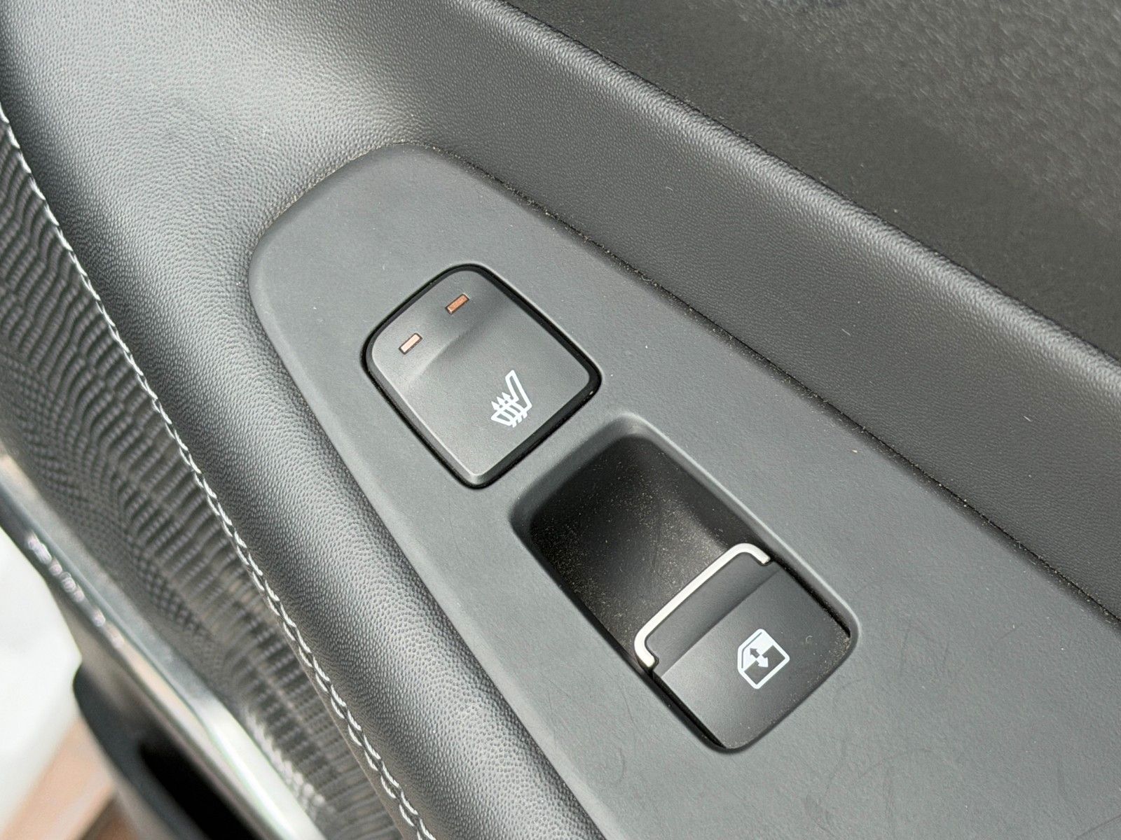 Fahrzeugabbildung Hyundai SANTA FE 1.6 T-GDI Plug-In-Hybrid Prime *ACC*360