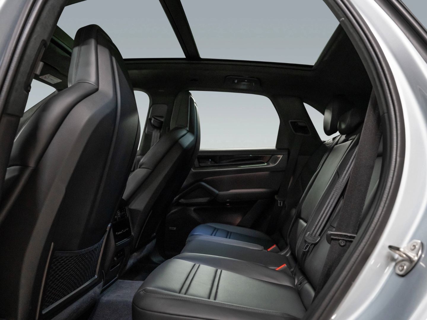 Porsche Cayenne Turbo E-Hybrid HeadUp InnoDrive PDCC foto 19