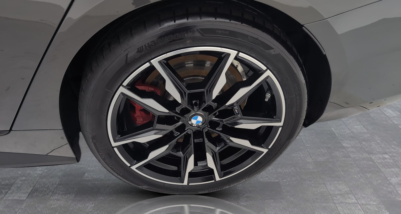 BMW i4 - Bild 17