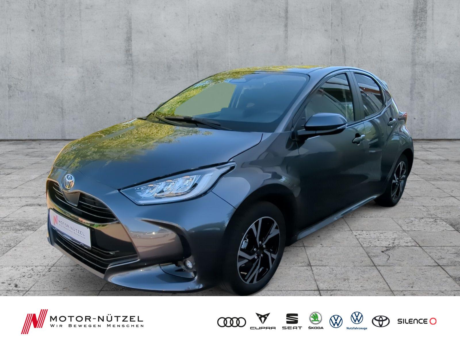 Toyota Yaris 1.5 Hybrid Teamplayer LED+APP+ACC+SHZ+RFKY