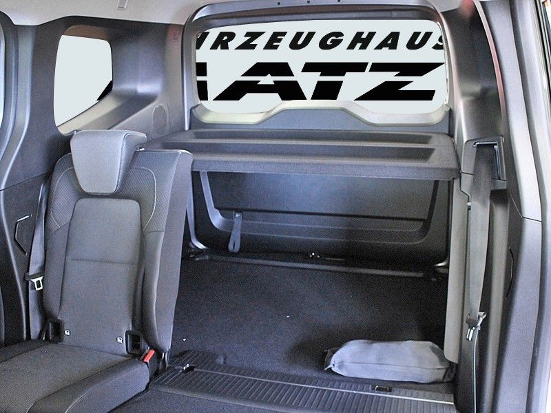 Fahrzeugabbildung Renault Kangoo Tce 130 EDC Techno*Sitzhzg*